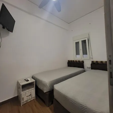 Romantza δωμάτιο 7 3*